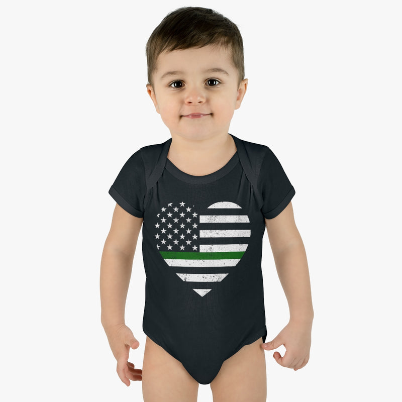 Grunge Heart Flag © Infant Bodysuit (Thin Green Line)