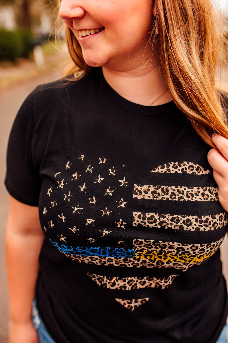 Distressed Leopard Heart Flag © Unisex Tee (Thin Blue / Gold Line Duo)