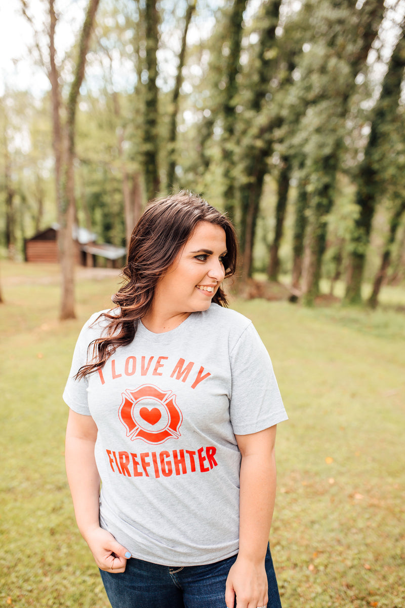 I Love My Firefighter © Unisex Top (Bright Red)
