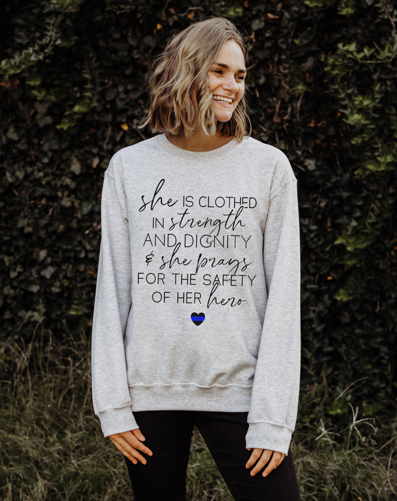 She Prays For The Safety Of Her Hero © Unisex Crewneck Sweatshirt (Thin Blue Line)