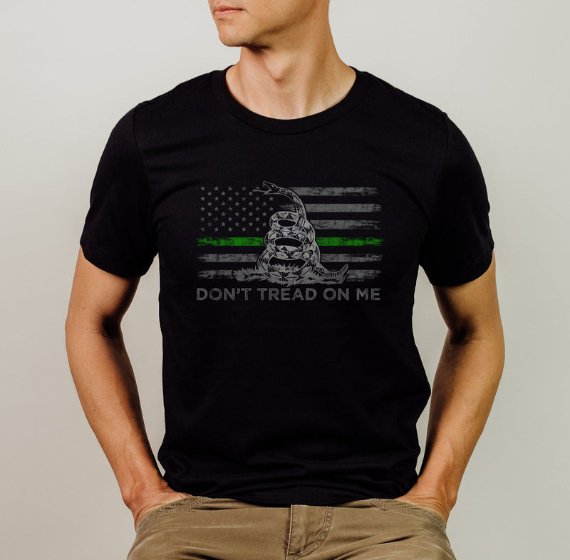 Don't Tread On Me © Unisex Top (Thin Green Line)
